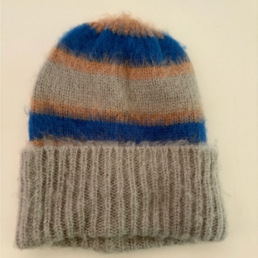 NWOT Free People The Groove Stripe Beanie